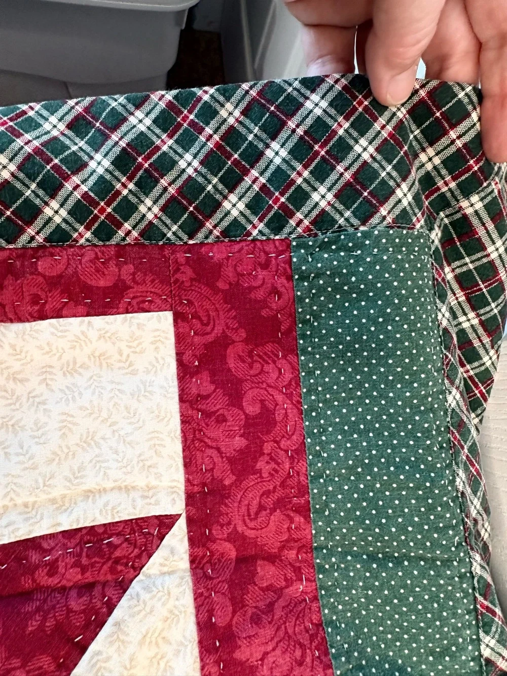 (2) Vintage 80s 90s Patchwork Cottagecore Star Quilt Christmas Pillow Shams
